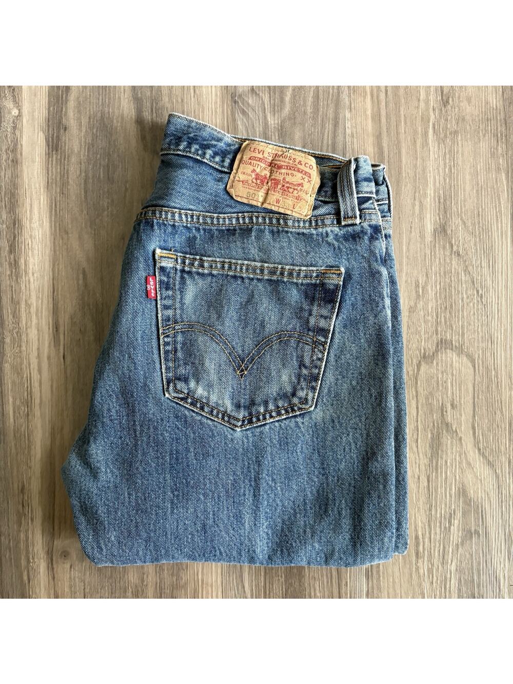 Levis 501 XX Jeans Mens 32x30 Blue Medium Washed Denim Straight Button Fly Work